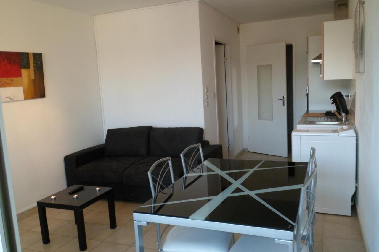 Appartement Vue Mer Et Montagne Calvi  Exterior photo